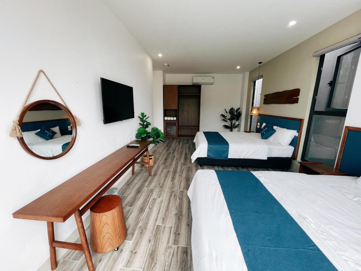 The Light Hotel Ha Long Esterno foto