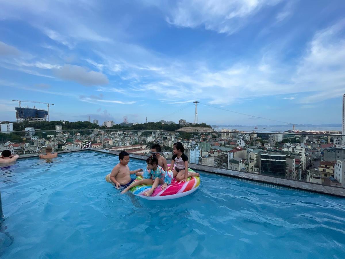 The Light Hotel Ha Long Esterno foto