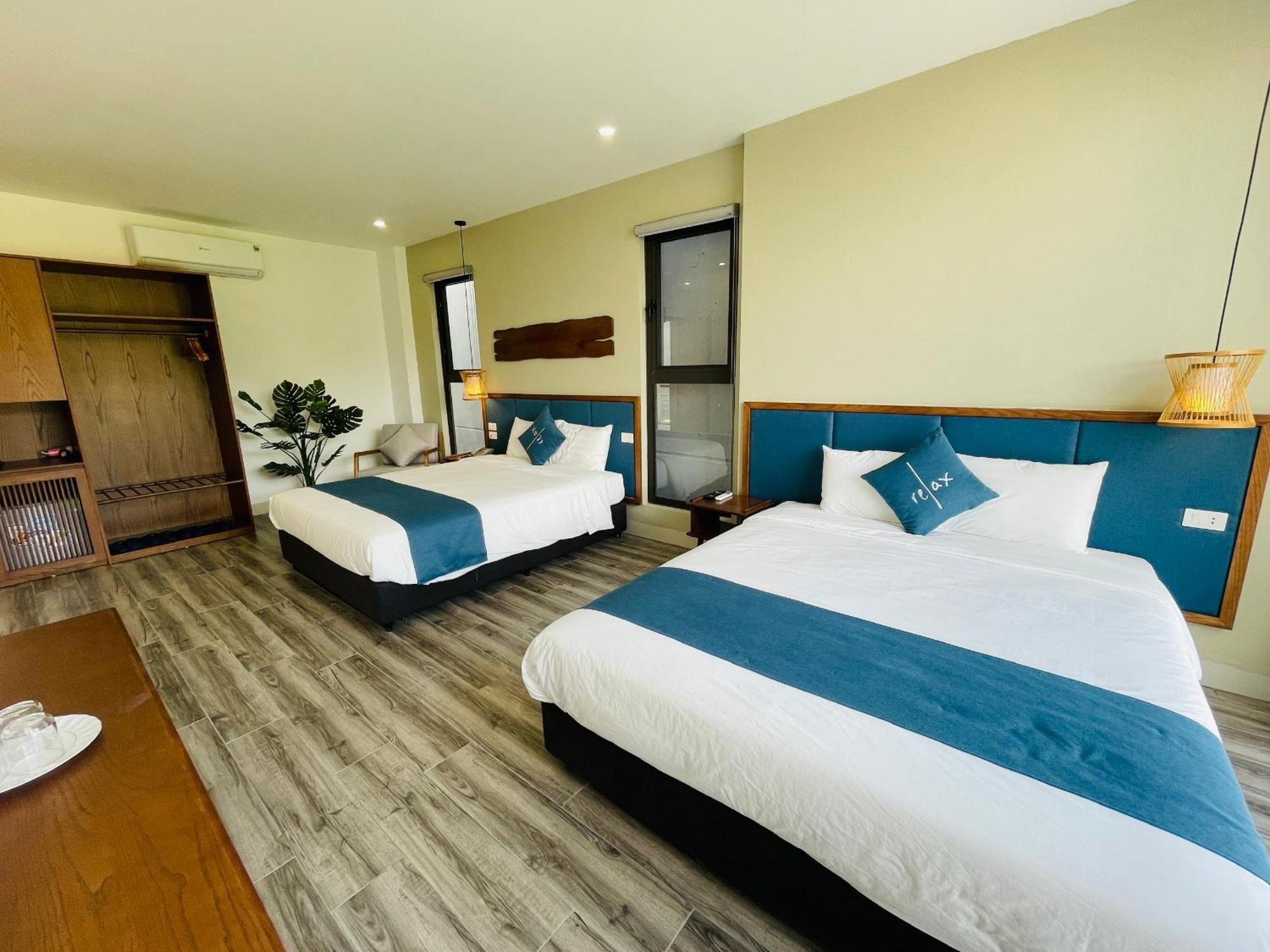 The Light Hotel Ha Long Esterno foto