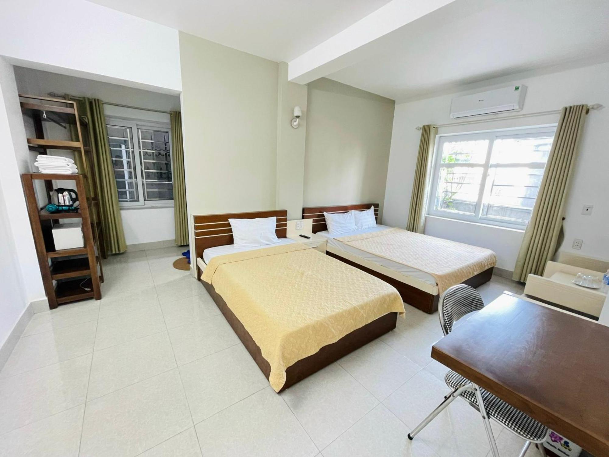 The Light Hotel Ha Long Esterno foto